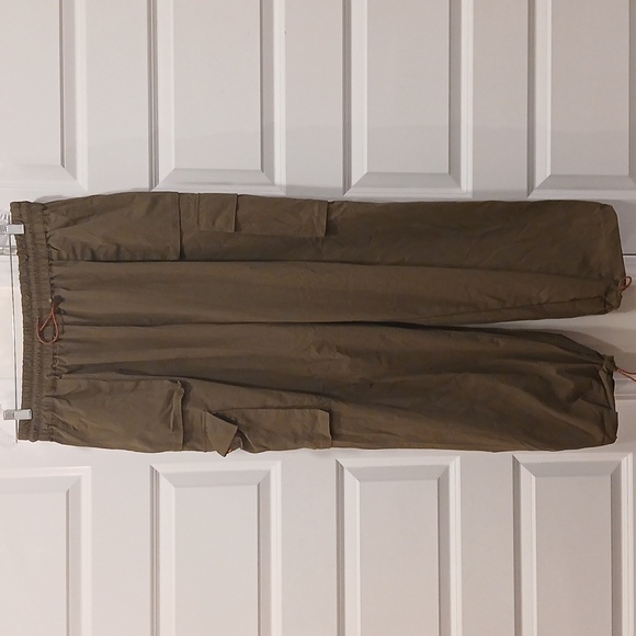 Fabletics Olive Green Heights Cargo Pant Size XXL/1X - Picture 3 of 7